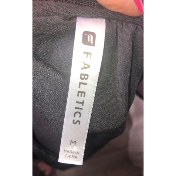 Fabletics Black Lola Long Sleeve Floral Velvet Flocked Top Cut Out Back Size M - Picture 10 of 13